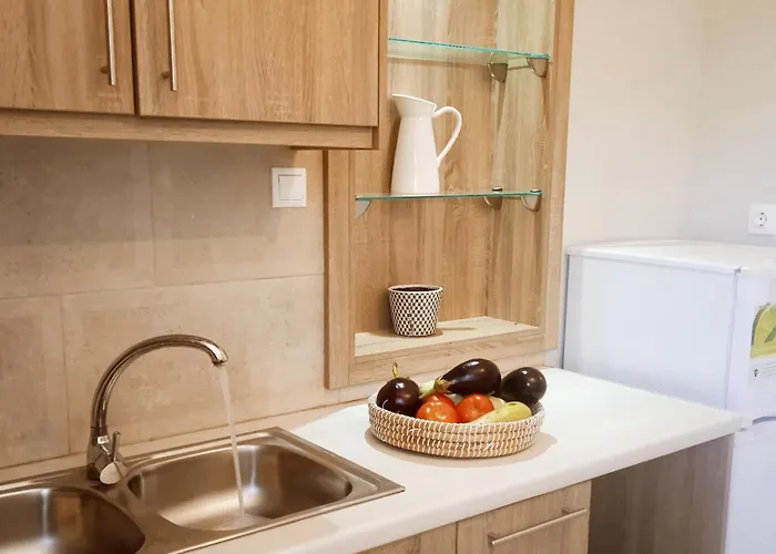 Apartment Pine House Ii Frínion